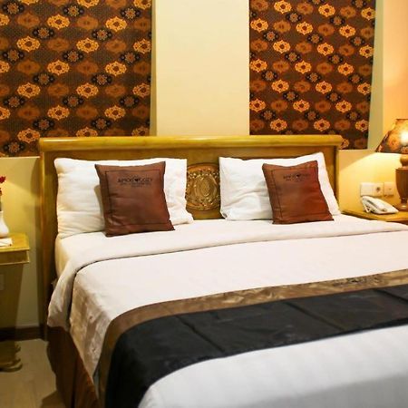 Amos Cozy Hotel Melawai Jakarta Bagian luar foto