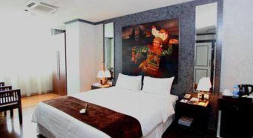 Amos Cozy Hotel Melawai Jakarta Bagian luar foto