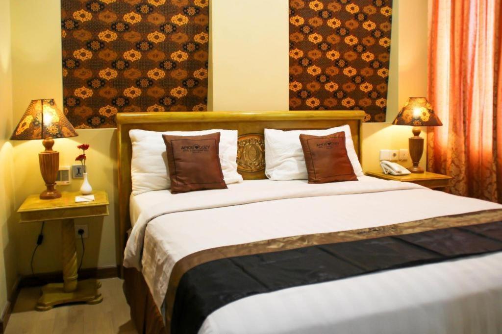 Amos Cozy Hotel Melawai Jakarta Bagian luar foto