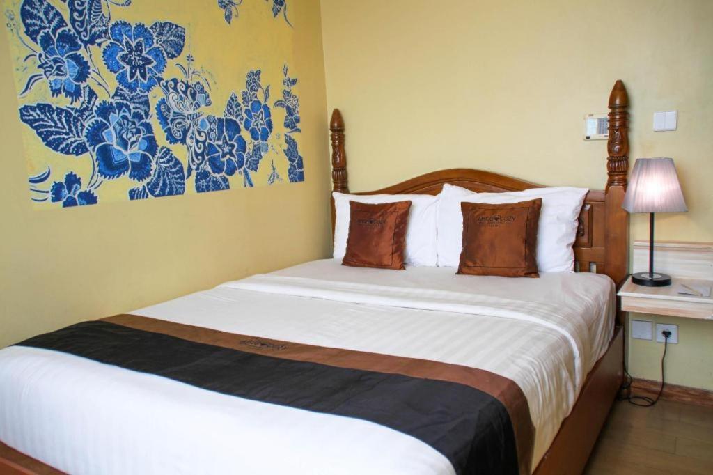 Amos Cozy Hotel Melawai Jakarta Bagian luar foto