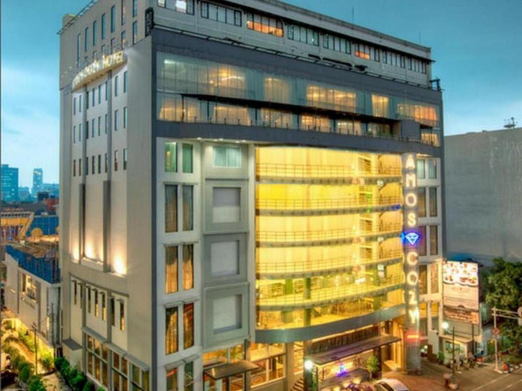 Amos Cozy Hotel Melawai Jakarta Bagian luar foto