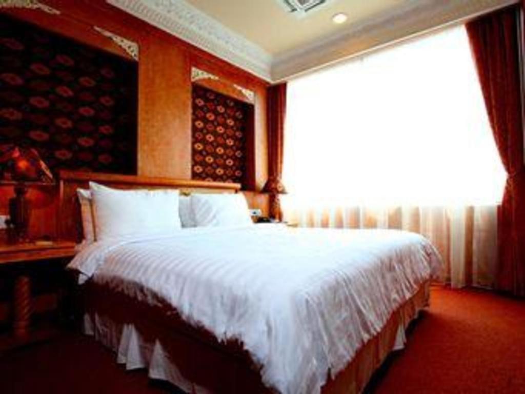 Amos Cozy Hotel Melawai Jakarta Bagian luar foto